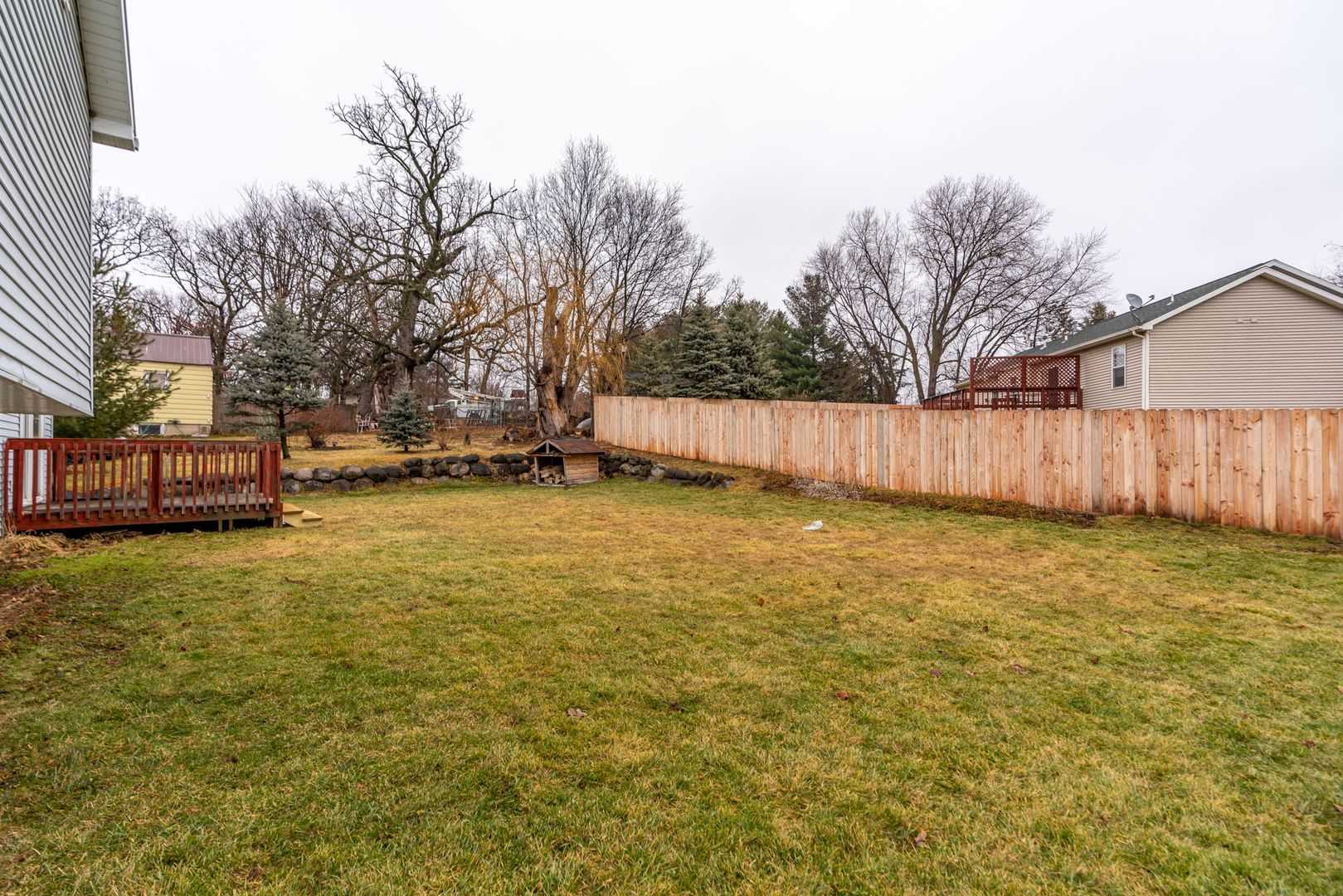 Dark vacation rental before